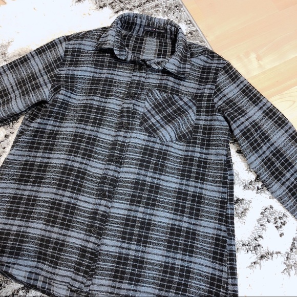 Brandy Melville flannel - Picture 1 of 3